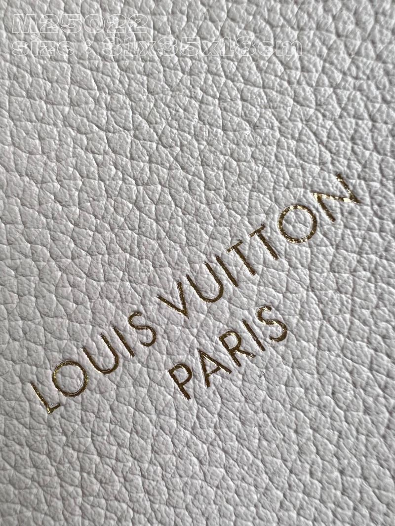 Louis Vuitton Hobo Bags